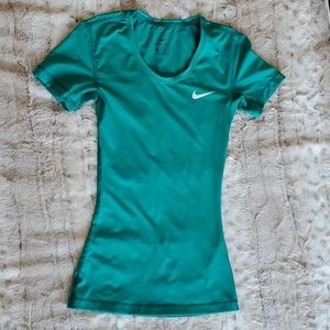Nike Pro dri-fit tshirt